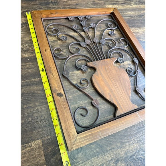 Wood & Metal Floral Wall Decor Rustic Vase Flower Accent Farmhouse Style - Picture 4 of 8